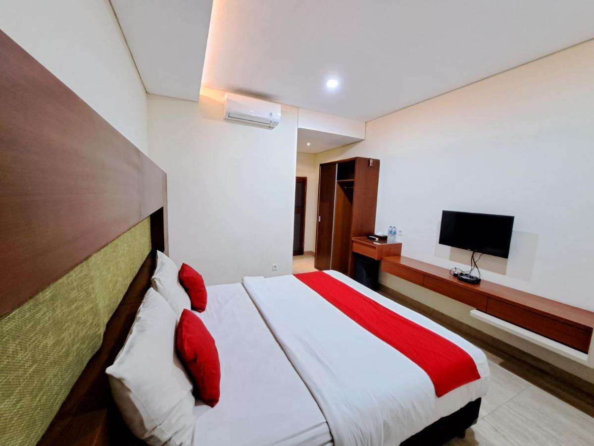 Dewi Uma House Hotel Denpasar  Exterior photo